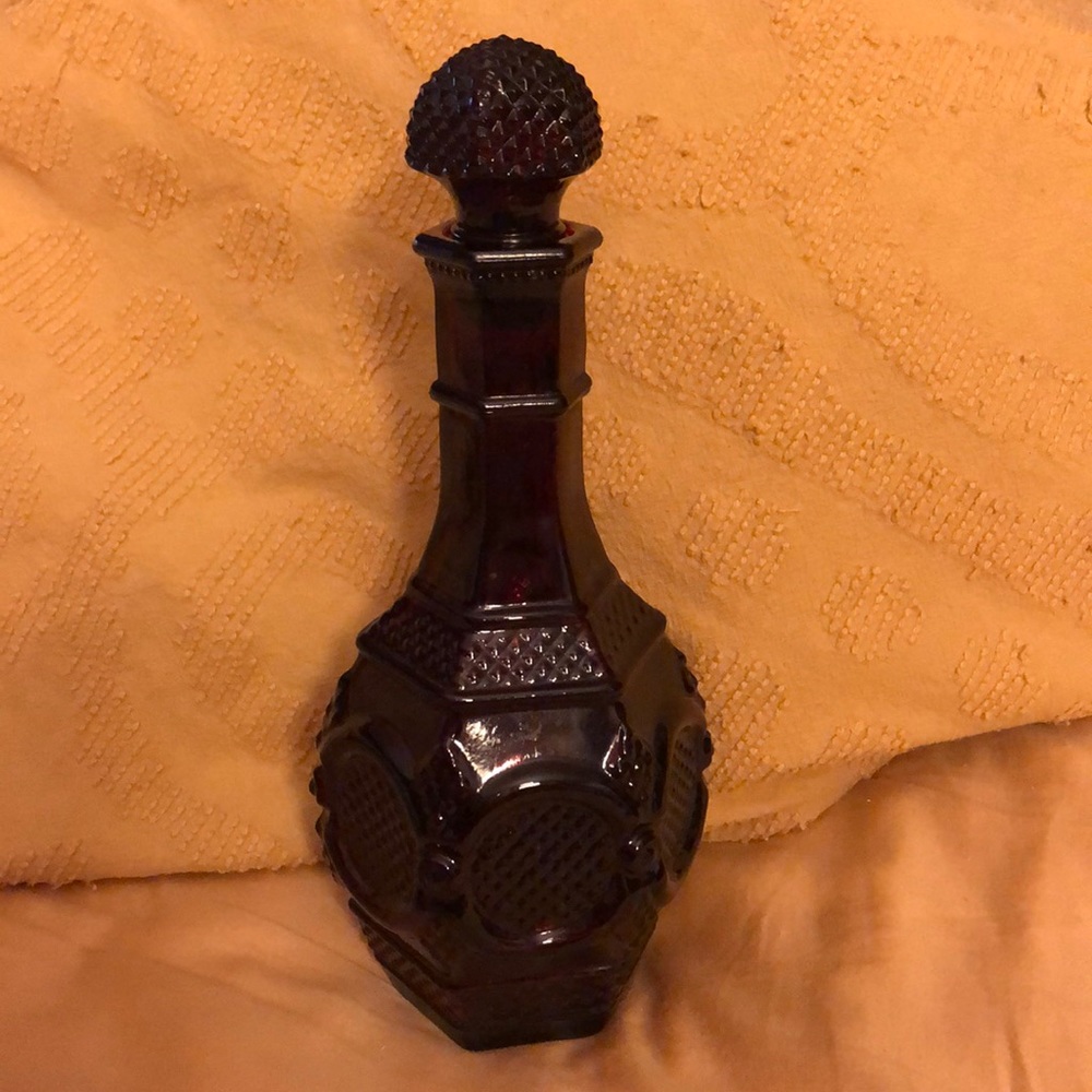 Avon Cape Cod wine 🍷 decanter
